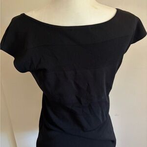 Cyrus Black Elegant Top Large